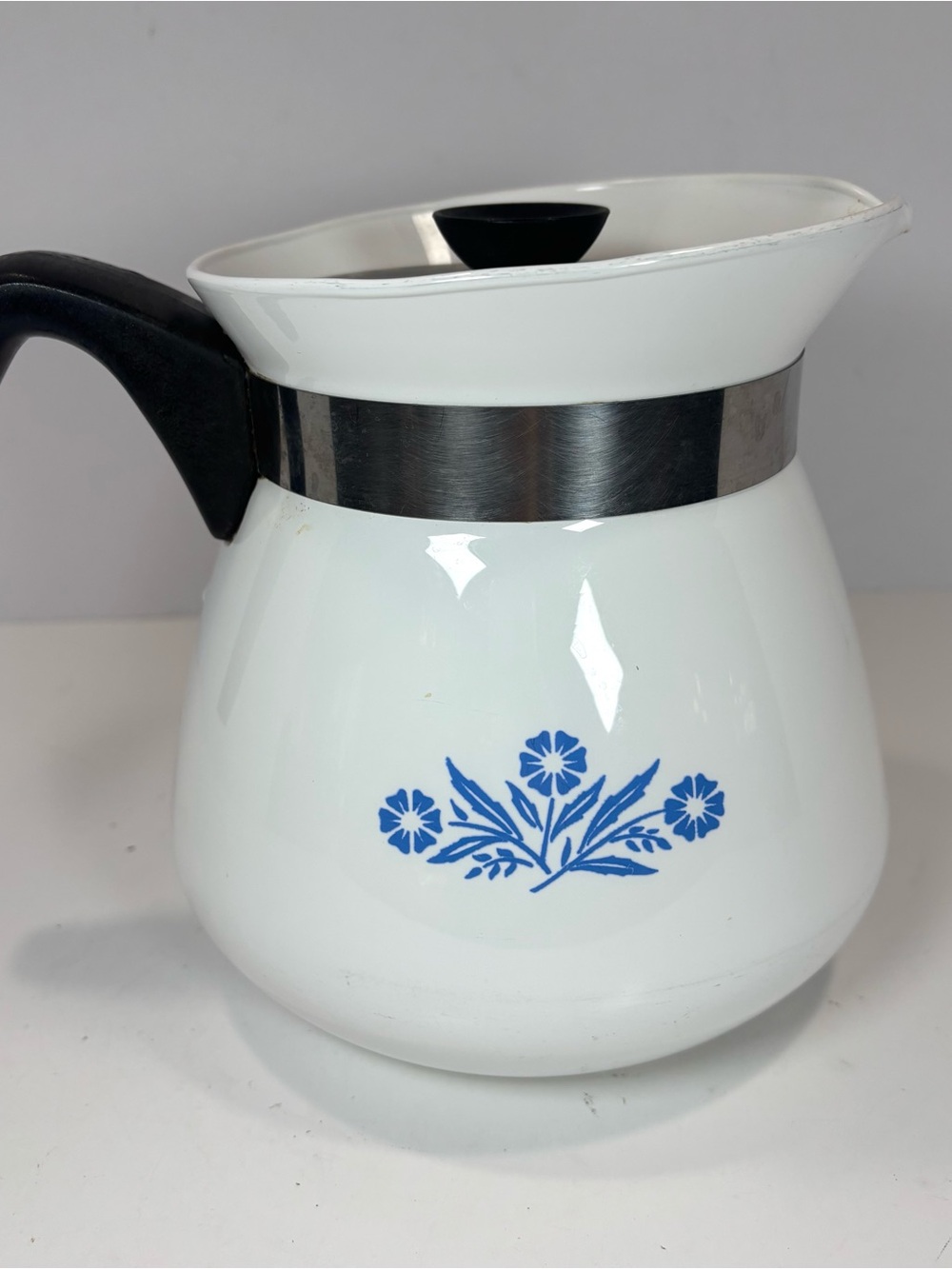 RARE Backstamp 1960s Vintage Corning Ware Blue Cornflower 6 Cup Teapot with Lid